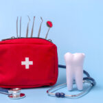 what to do if you have a dental emergency while travelling